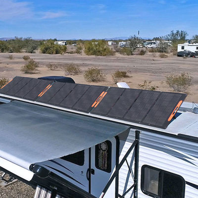 Przenośny zestaw składanych paneli słonecznych 300W z przednią powłoką ETFE i kompaktowym rozmiarem po złożeniu 812X608mm